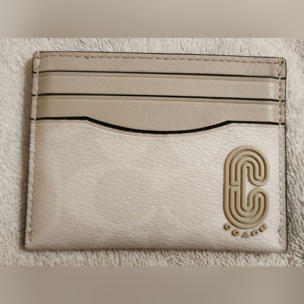 Like New Authentic Coach Signature Chalk Card Case with Retro Patch